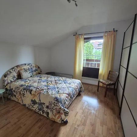 Apartment Charmanter Rückzugsort Im Dg Lindenberg im Allgäu